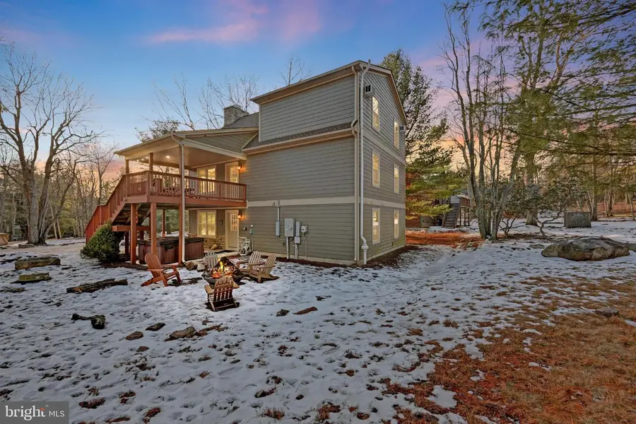 136 Pineknoll Dr, Lake Harmony, PA 18624 - #3