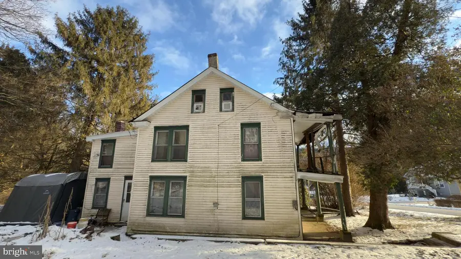 54 Coal St, Jim Thorpe, PA 18229 - Image #3