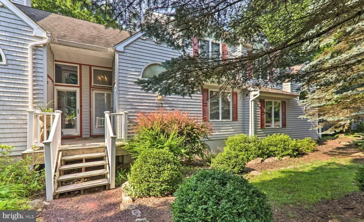 102 Laurelwoods Dr, Lake Harmony, PA 18624 - #1
