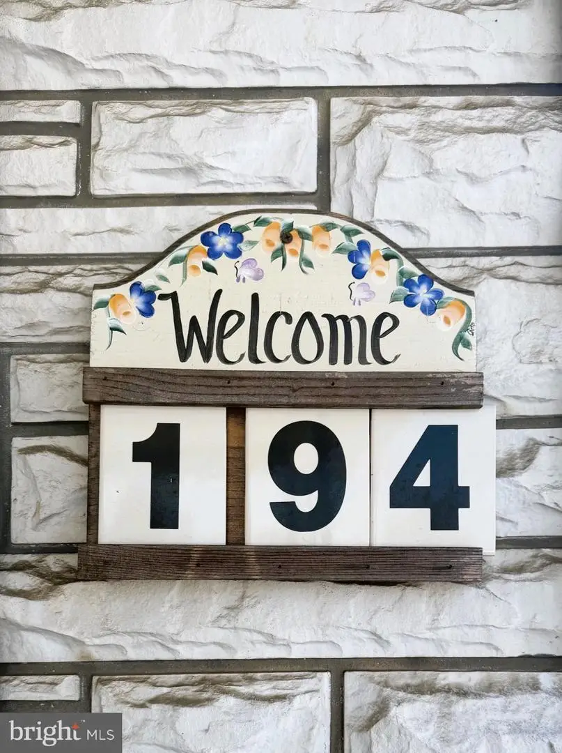 194 N 7th St, Lehighton, PA 18235 - #3