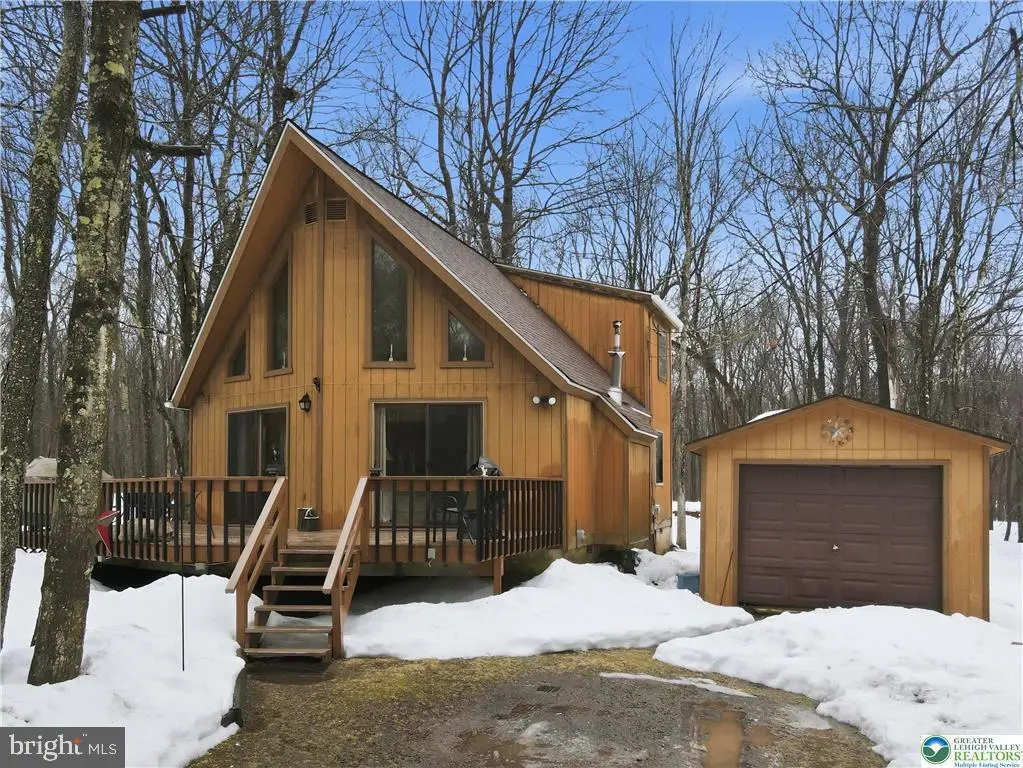 8 Running Bear Ln, Albrightsville, PA 18210 - #1