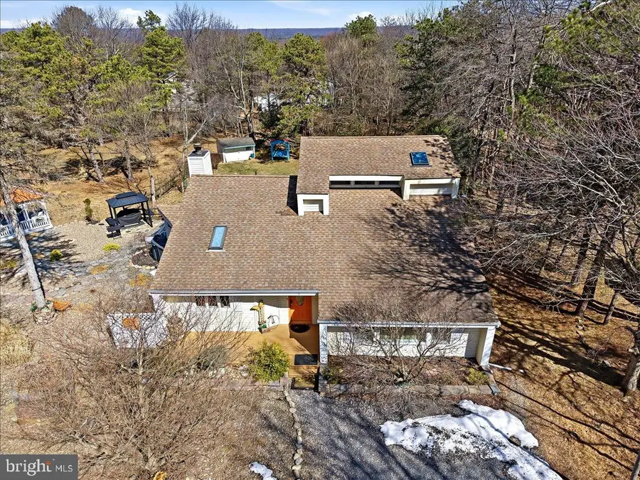 568 S Old Stage Rd, Albrightsville, PA 18210 - #3