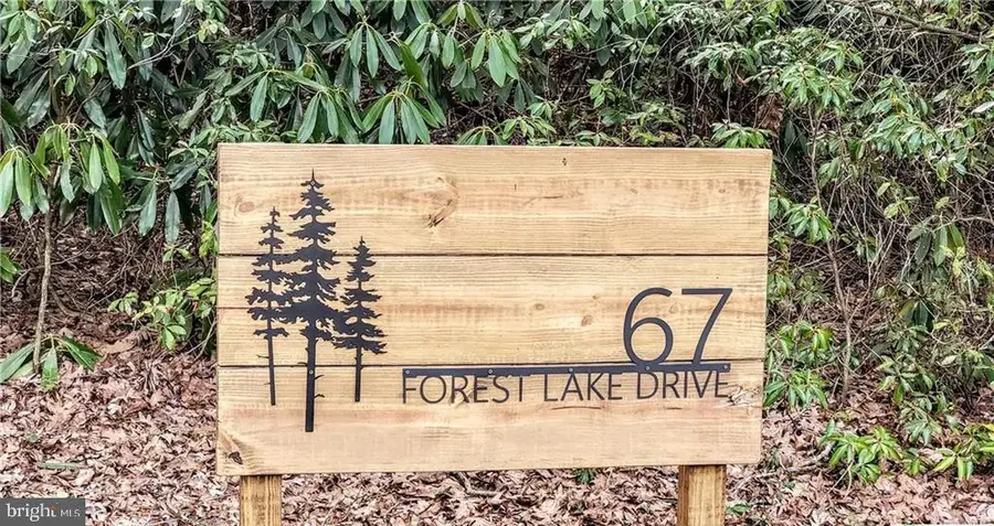 67 Forest Lake Dr, Jim Thorpe, PA 18229 - #2