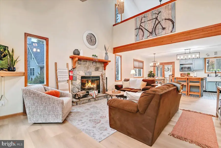 286 Mckuen Way, Albrightsville, PA 18210 - #3