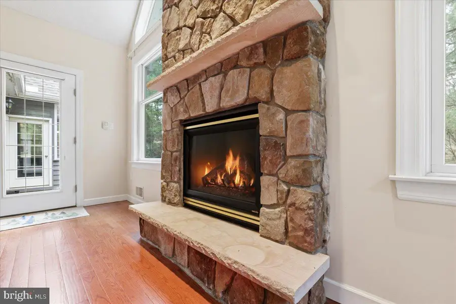 109 Lake Dr, Lake Harmony, PA 18624 - #2