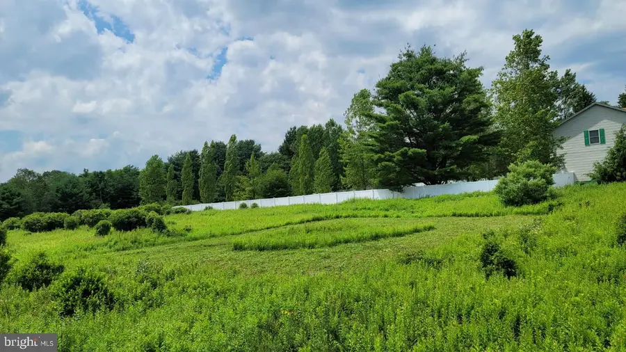 813 Leslie Ln, Jim Thorpe, PA 18229 - #2