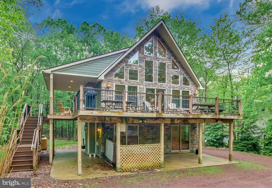87 Pineknoll Dr, Lake Harmony, PA 18624 - #2