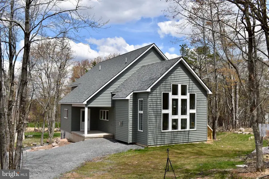 101 Lindbergh Cir, Albrightsville, PA 18210 - #2