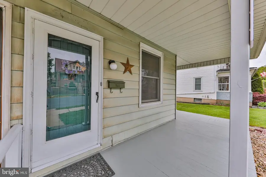 232 Columbia Ave, Palmerton, PA 18071 - #3