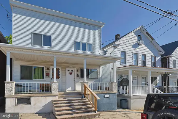 230 E Fell St, SUMMIT HILL, PA 18250