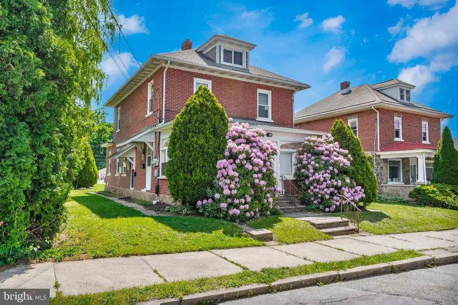 337 N 5th St, Lehighton, PA 18235 - #3