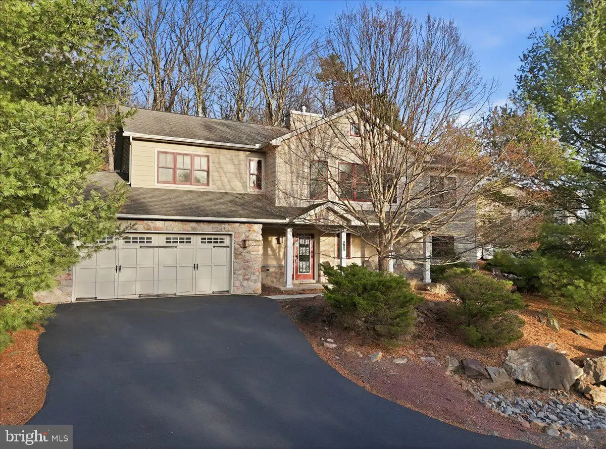 6 Fieldstone Ct, Lake Harmony, PA 18624 - #1