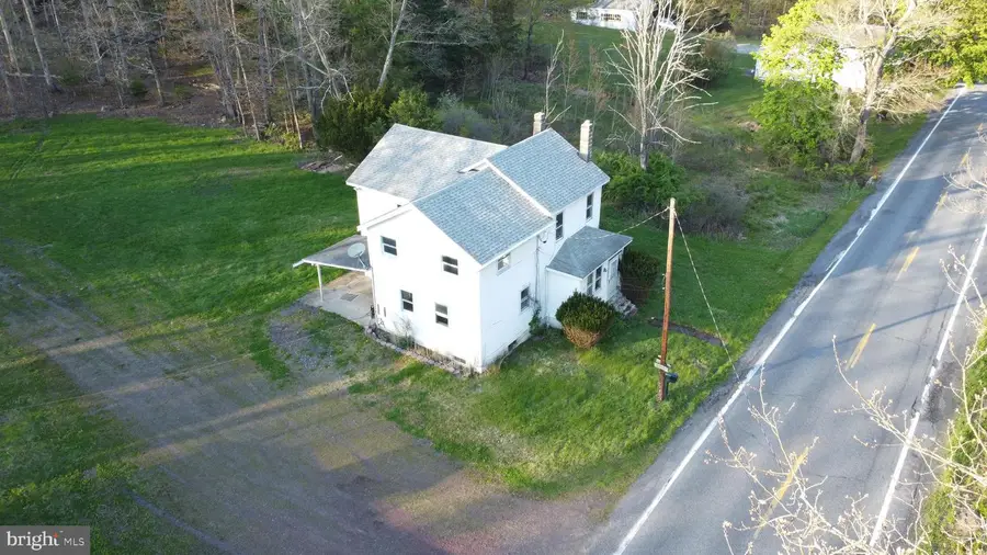 5444 Quakake Rd, Weatherly, PA 18255 - #2