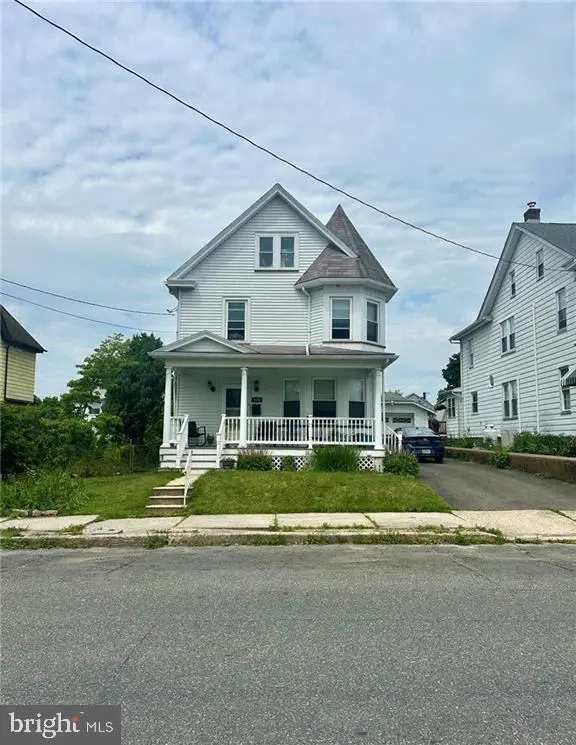 130 S 7th St, Lehighton, PA 18235 - #3