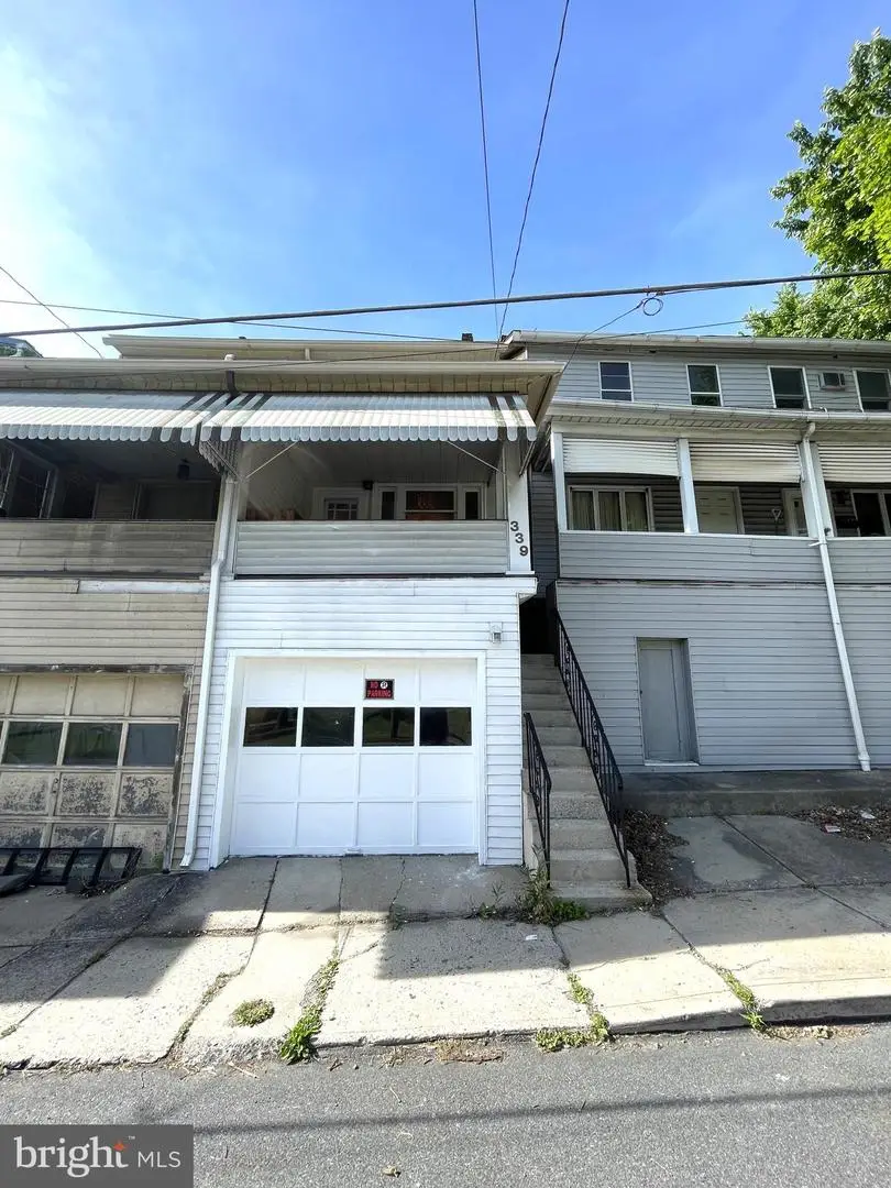 331 E Patterson St, Lansford, PA 18232 - #2