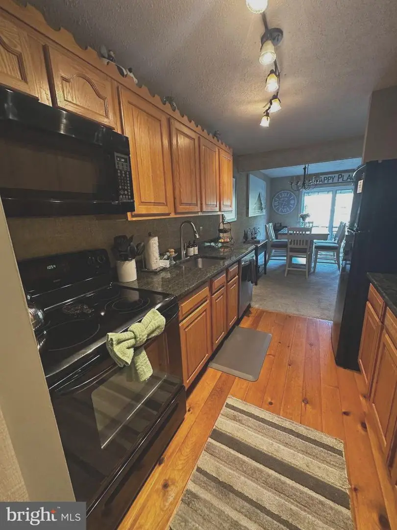 306 Snow Ridge Cir, Lake Harmony, PA 18624 - #3