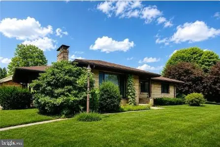 9 E North St, SUMMIT HILL, PA 18250