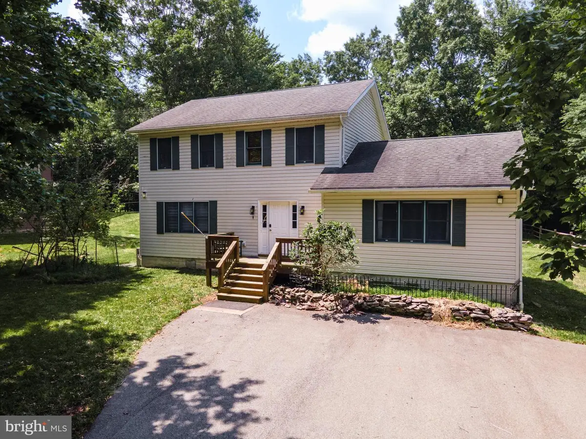 154 Bishop Cir, Albrightsville, PA 18210 - #1