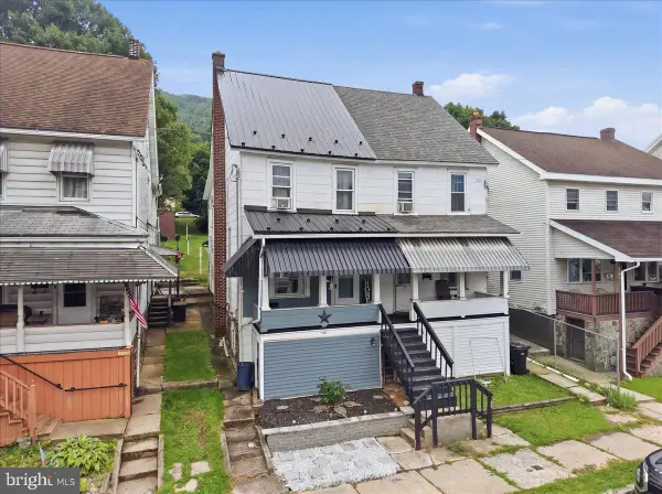 151 E Catawissa St, NESQUEHONING, PA 18240