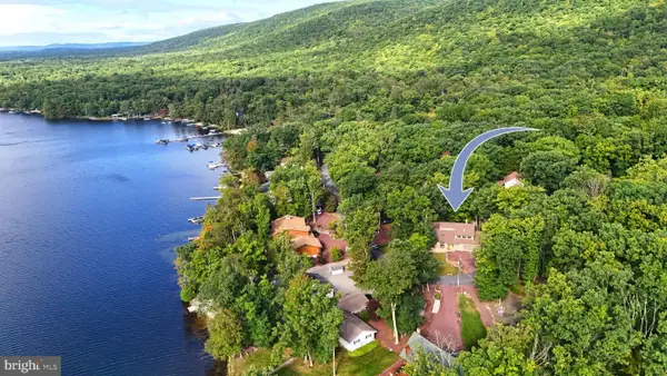 33 Oak Ct, NESQUEHONING, PA 18240