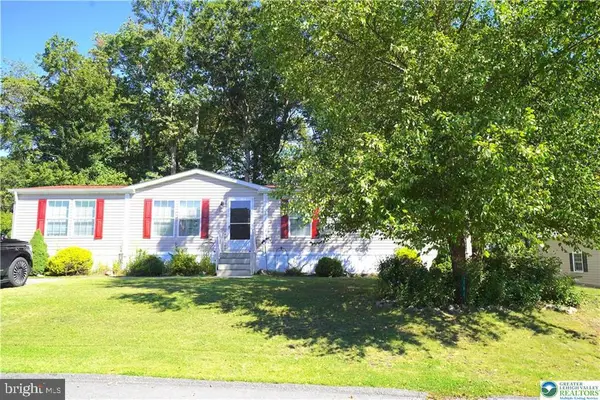 184 Ashley Ln, LEHIGHTON, PA 18235