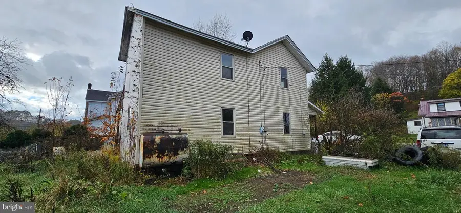 68 Maple St, Burnside, PA 15721 - Image #3