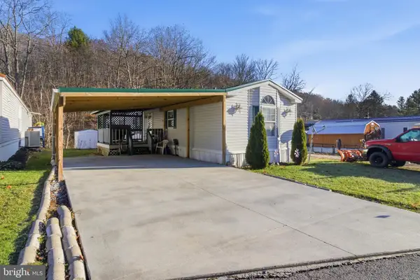 1109 Willow Dr, CLEARFIELD, PA 16830