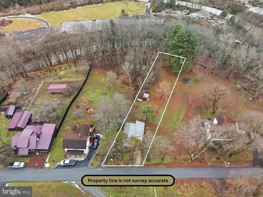 472 Bridgeport Rd, Curwensville, PA 16833 - Image #2