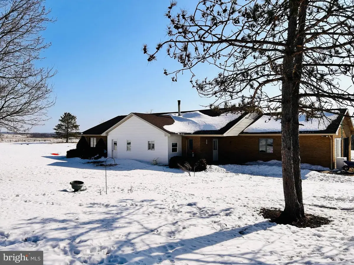 1800 Ross Rd, Curwensville, PA 16833 - #1