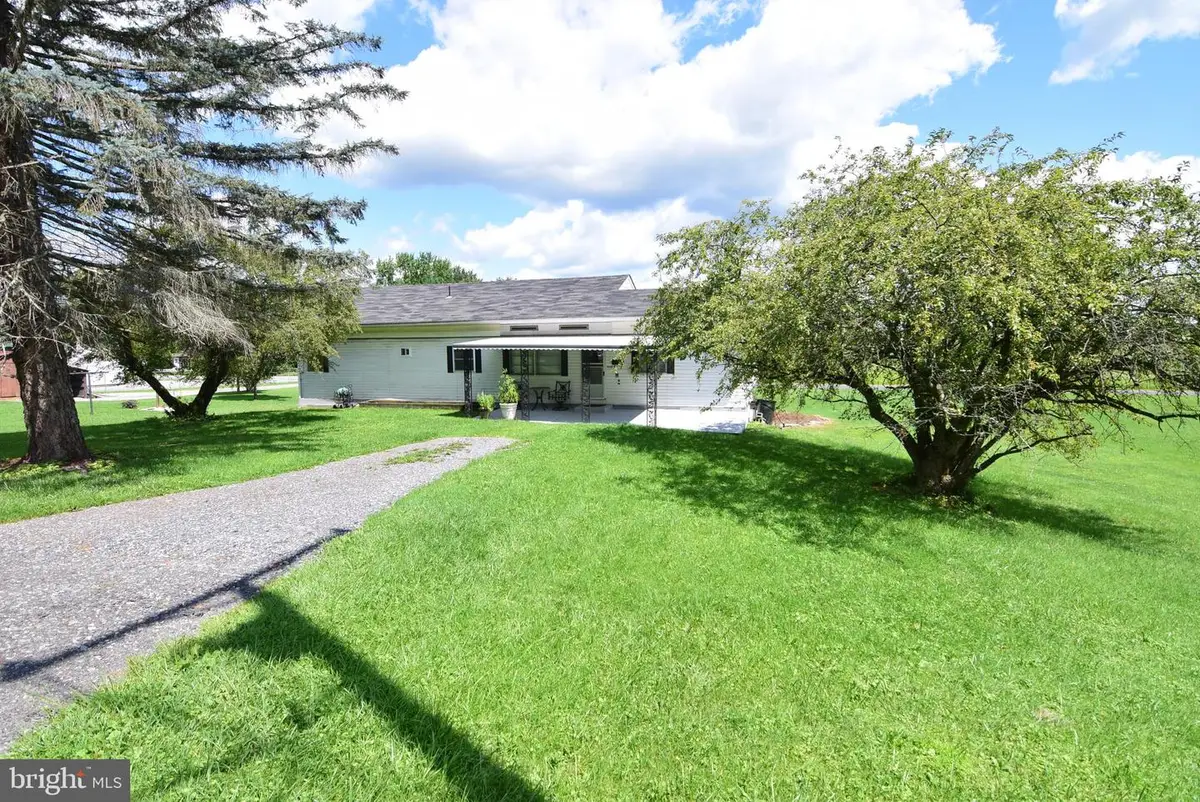 728 Laura St, Philipsburg, PA 16866 - #1