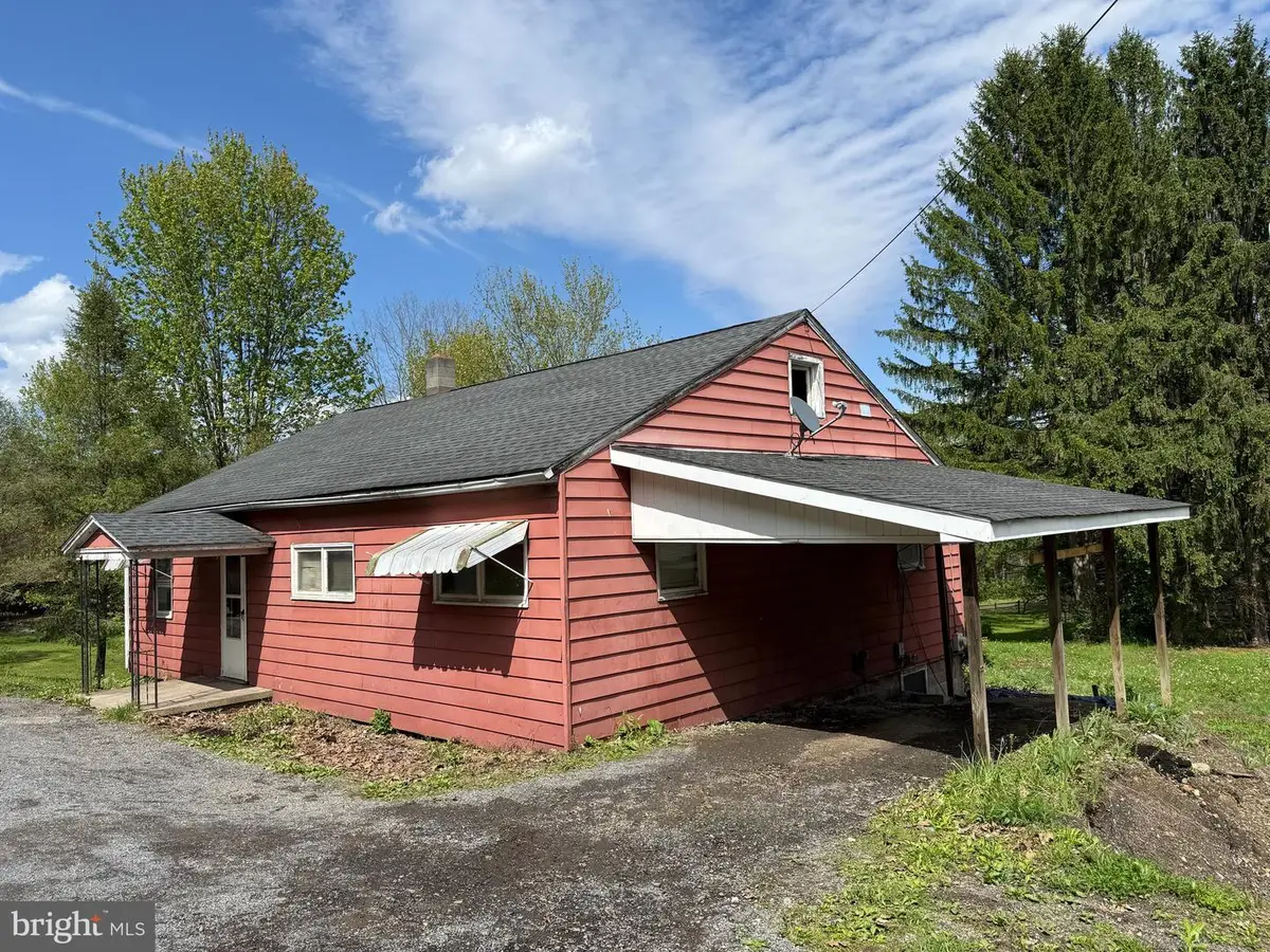 913 Cooper Ave, Grassflat, PA 16839 - #1