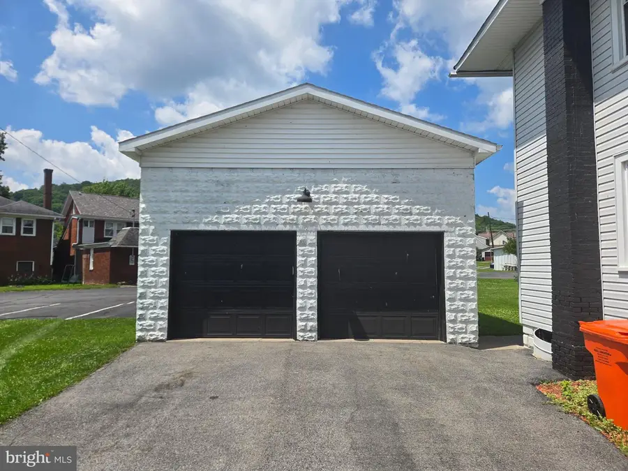 514 Turnpike Ave, Clearfield, PA 16830 - #3