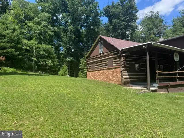 532 Phyllis Paradis Rd, Karthaus, PA 16845 - #2