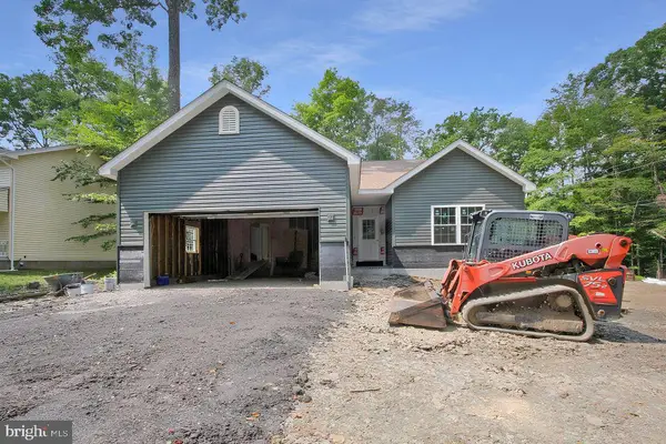 22 Basil Rock Ct, DU BOIS, PA 15801