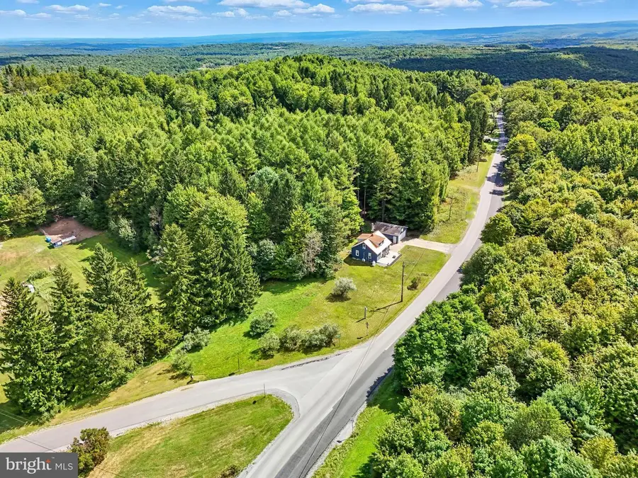 674 Red Schoolhouse Rd, Osceola Mills, PA 16666 - #2