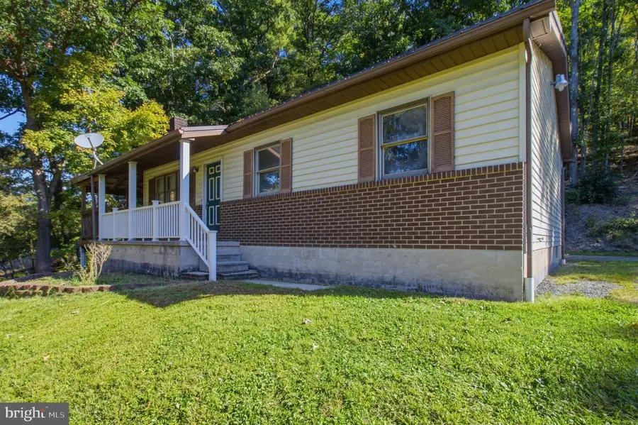 102 Surveyor Rd, Clearfield, PA 16830 - #2