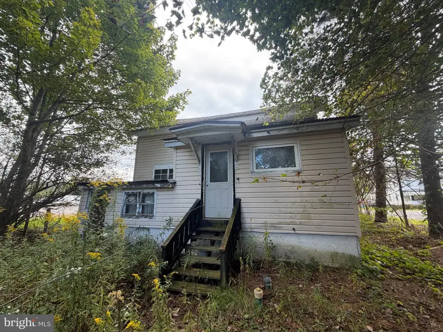 1801 Dorsey Ave, Irvona, PA 16656 - #3