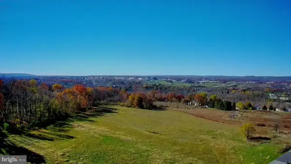 150 Nittany Terrace Ln, STATE COLLEGE, PA 16801