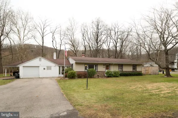 744 Runville Rd, BELLEFONTE, PA 16823