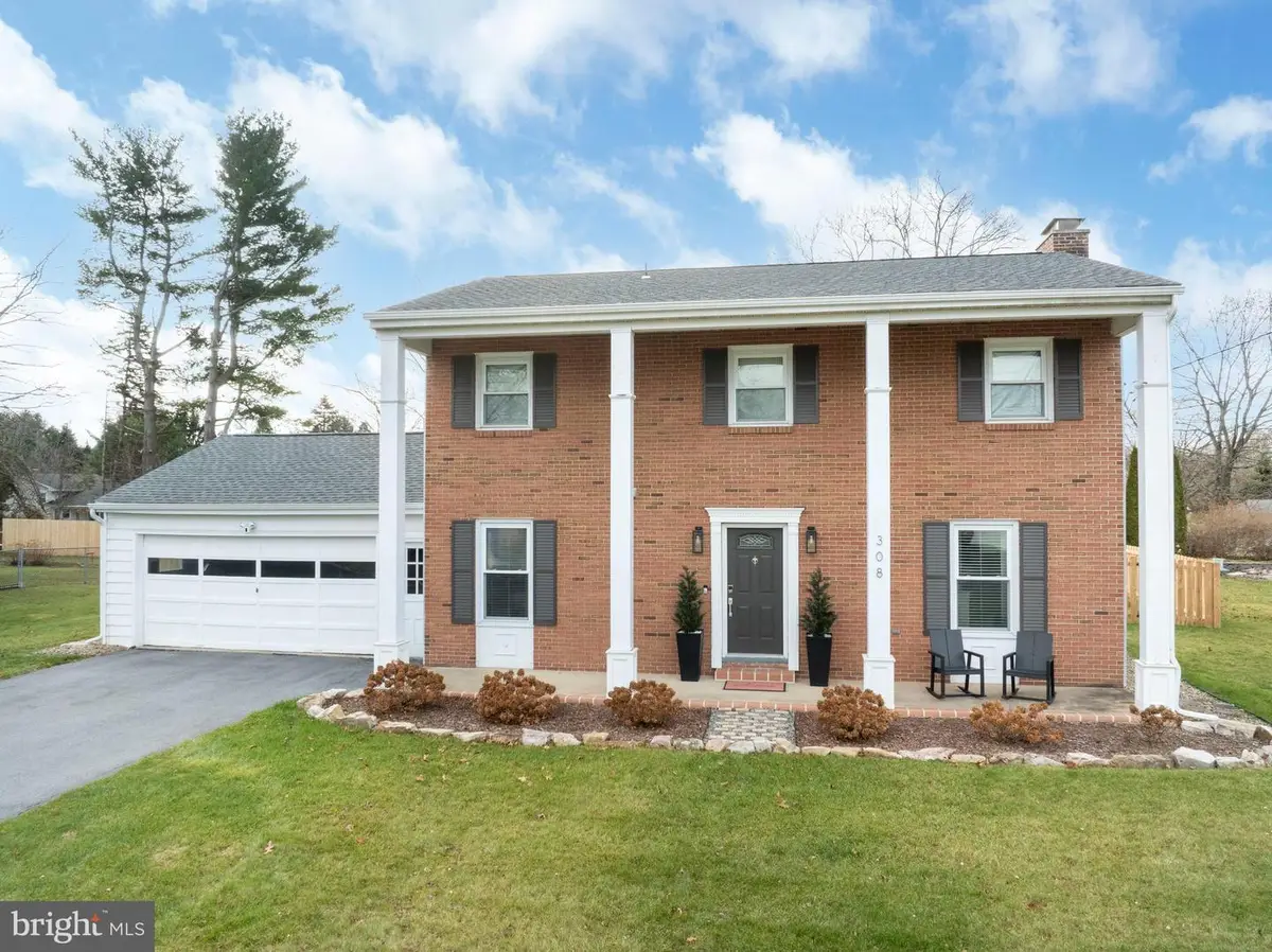 308 Madison St, State College, PA 16801 - Image #1