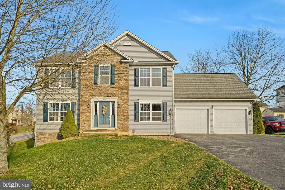 217 Washington Ave, Bellefonte, PA 16823 - Image #1