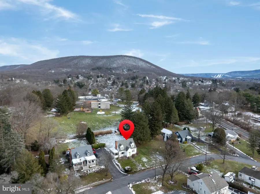 173 Hillview Ave, State College, PA 16801 - Image #2