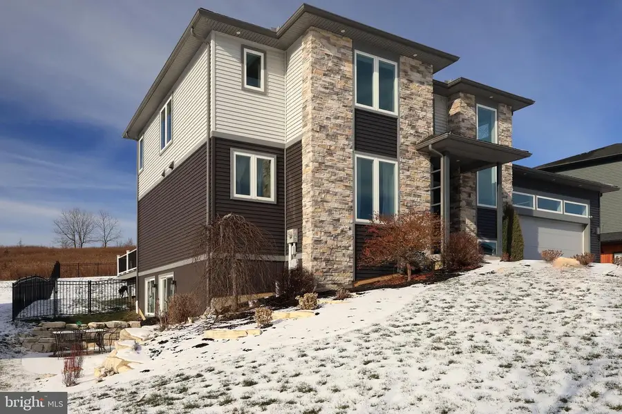 311 Derek Dr, Boalsburg, PA 16827 - Image #3