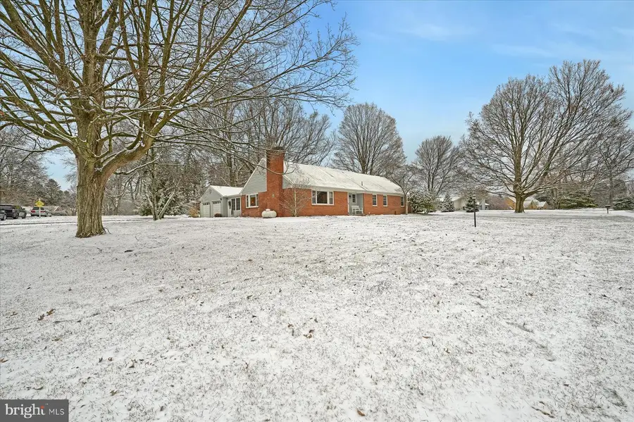 1105 Outer Dr, State College, PA 16801 - Image #2