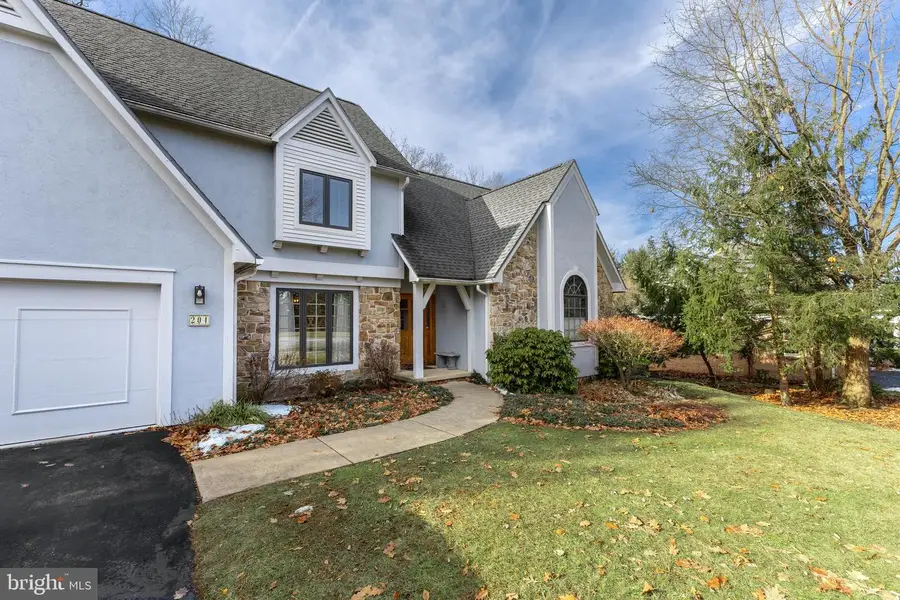 204 Brandywine Dr, State College, PA 16801 - #3