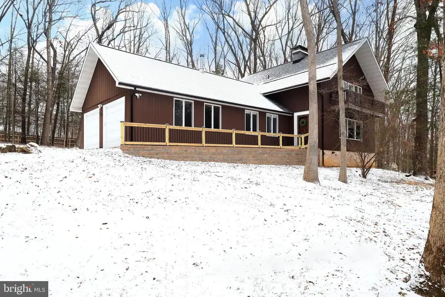 637 Crandall Dr, State College, PA 16803 - Image #2