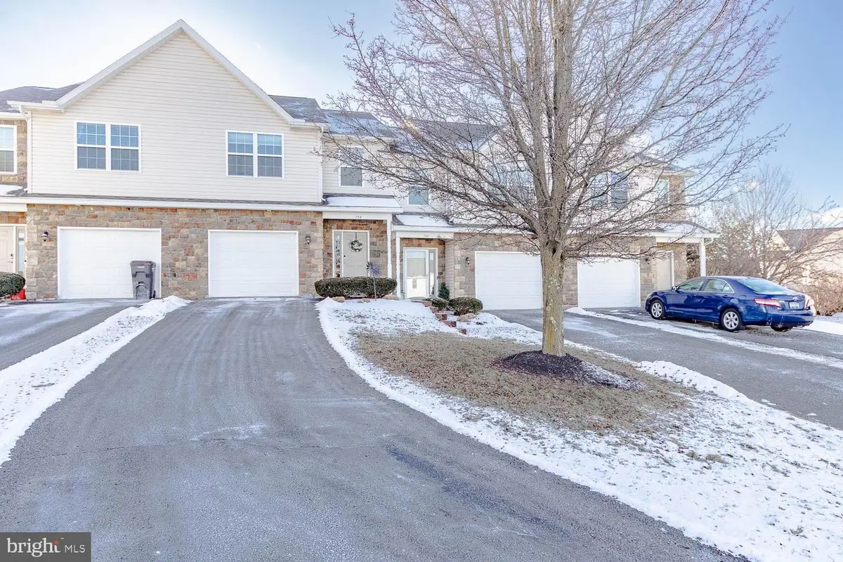 154 Faith Cir, Boalsburg, PA 16827 - Image #1