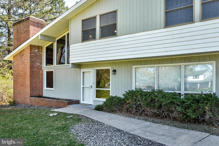 840 Outer Dr, State College, PA 16801 - #3