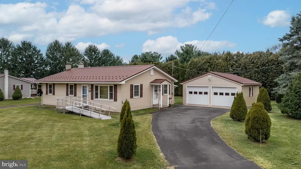 1199 E College Ave, Bellefonte, PA 16823 - #1