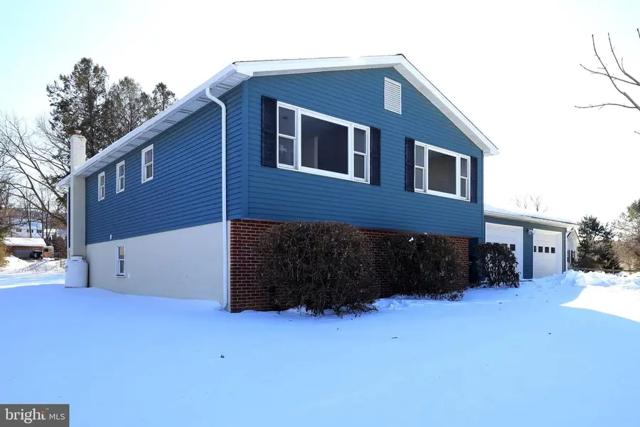 1036 Karmel St, Boalsburg, PA 16827 - #3